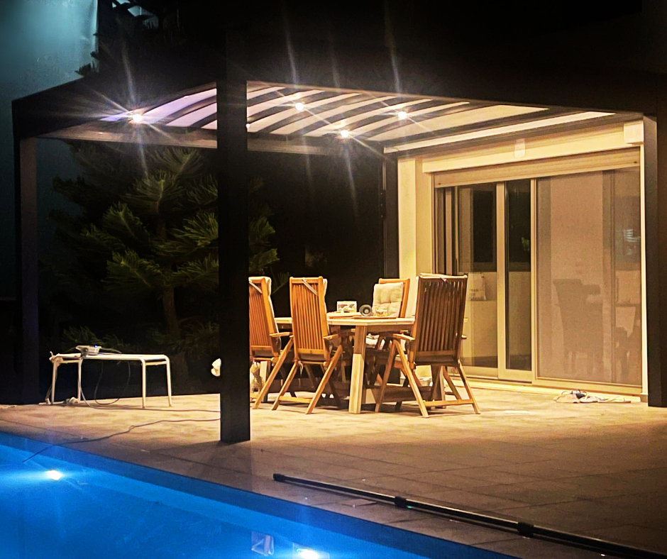 Εγκατάσταση τεντοπέργκολας flat με φωτισμό LED, Λαγονήσι — φωτογραφία 1 από 3