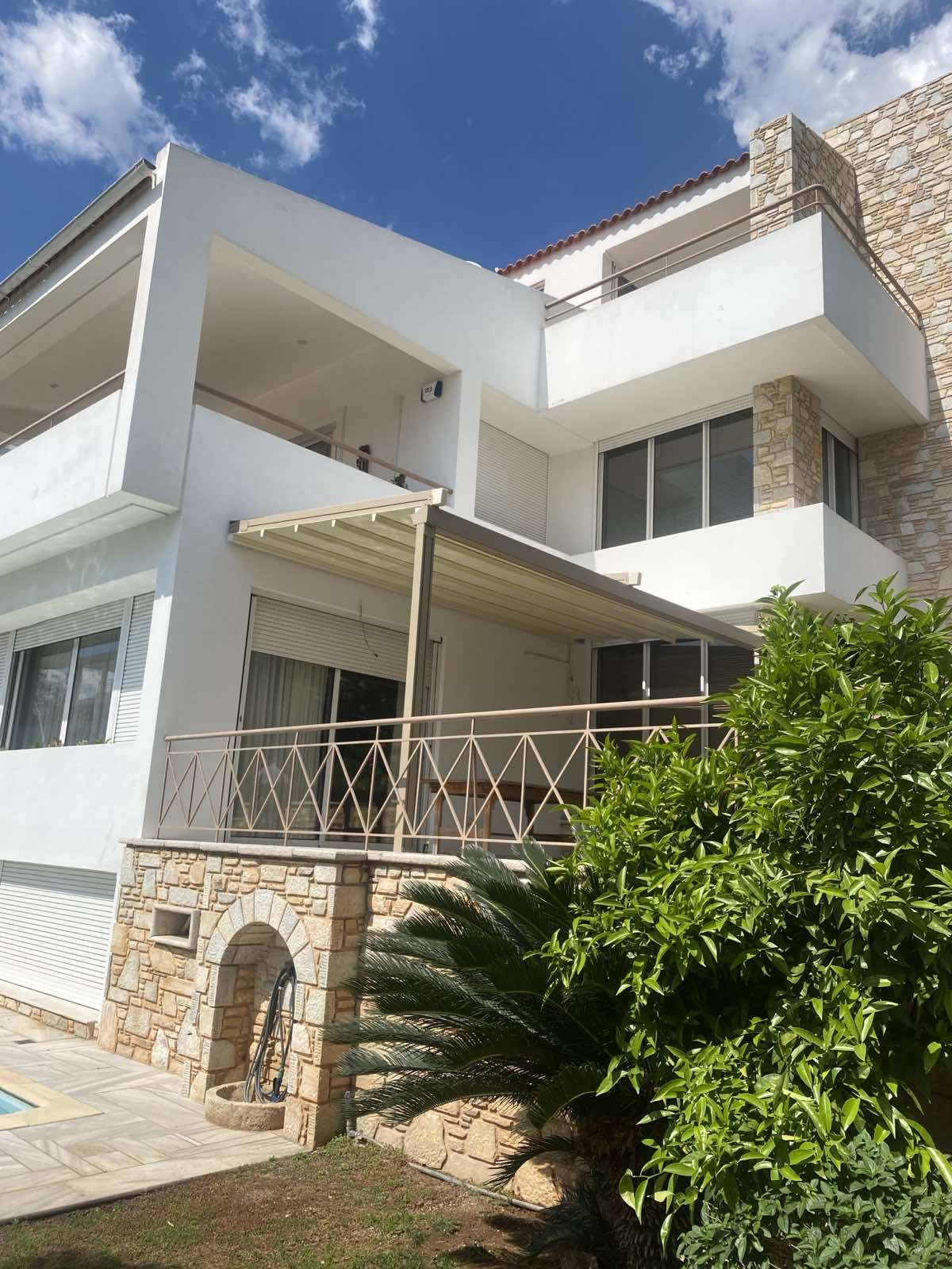 Τεντοπέργκολα αλουμινίου σε κατοικία στα Νότια Προάστια, Νότια Προάστια Αττικής — φωτογραφία 3 από 4