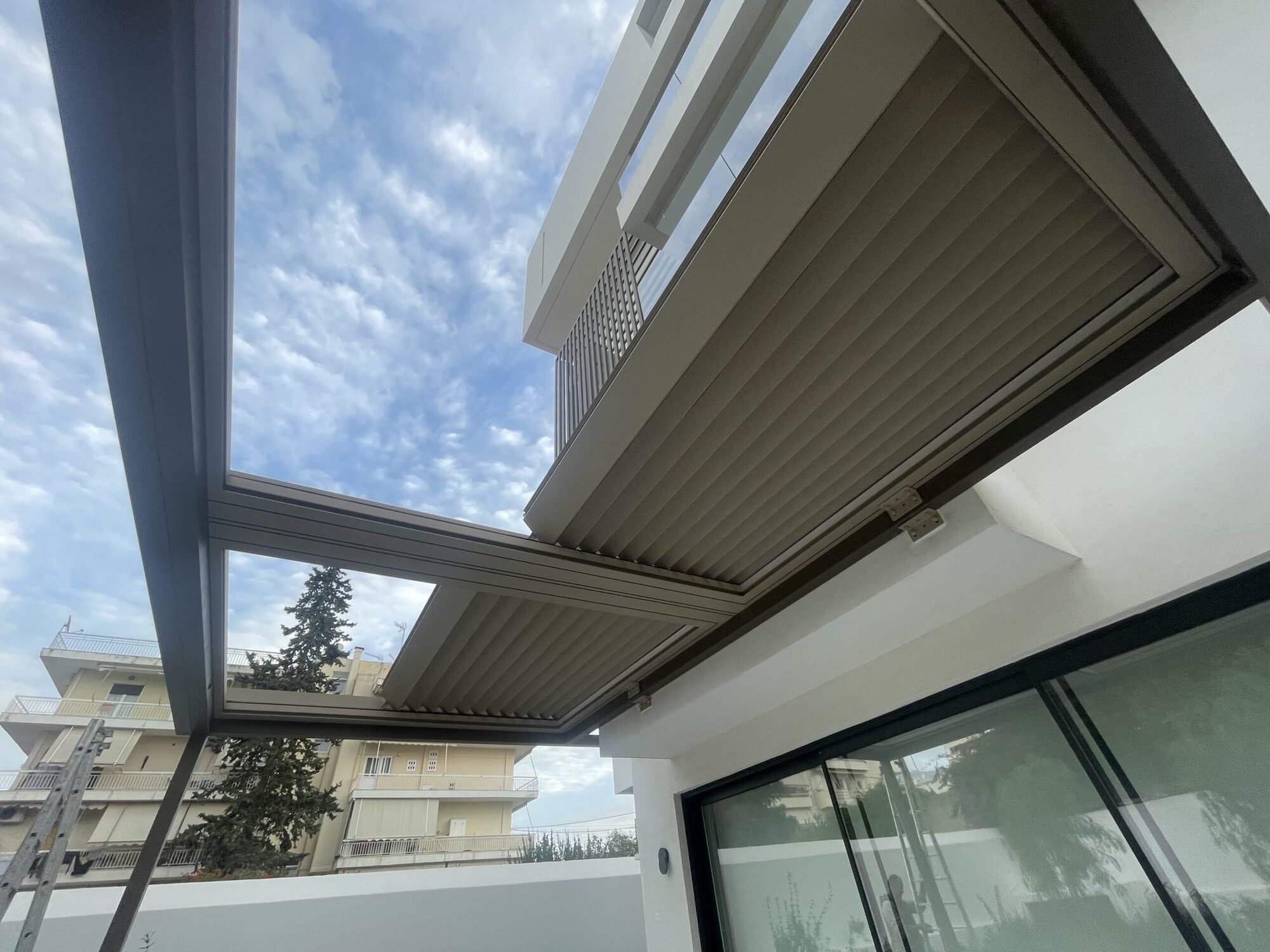 Βιοκλιματικές Πέργκολες (bioclimatic pergola) — φωτογραφία 4 από 10